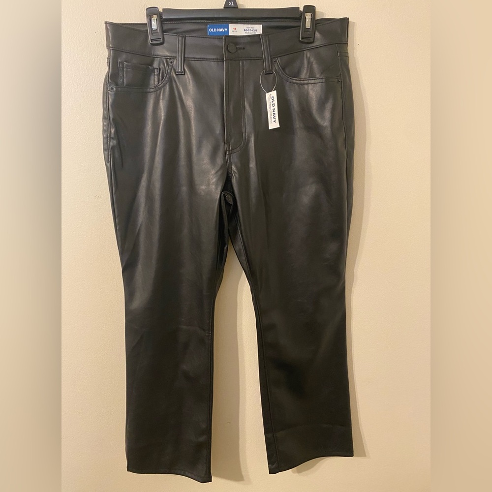 New NWT Old Navy Vegan Leather Black High Rise Boot Cut Pants Size 12P